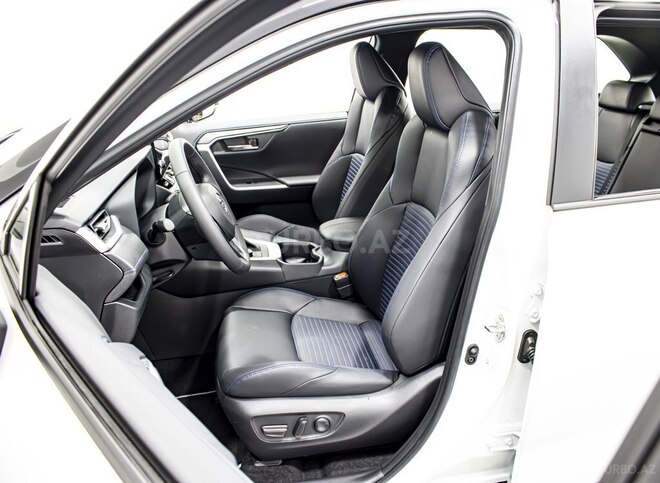 Toyota RAV4 2025, 0 km - 2.5 l - Bakı