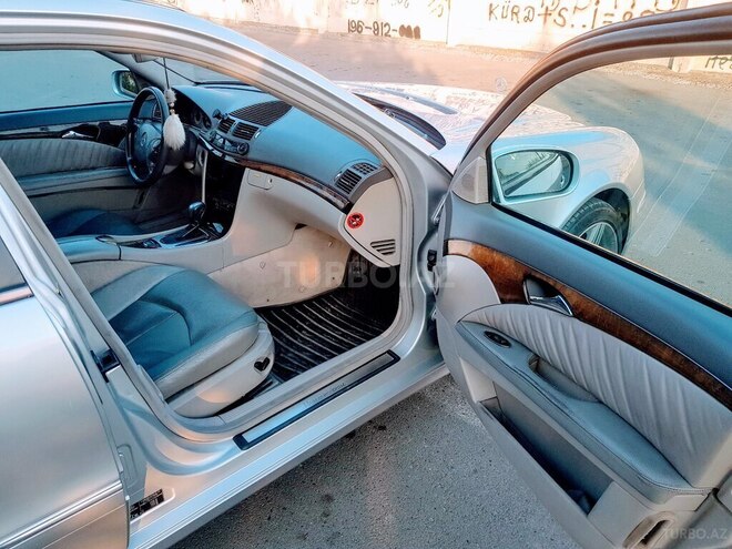Mercedes E 270 2003, 350,000 km - 2.7 l - Mingəçevir
