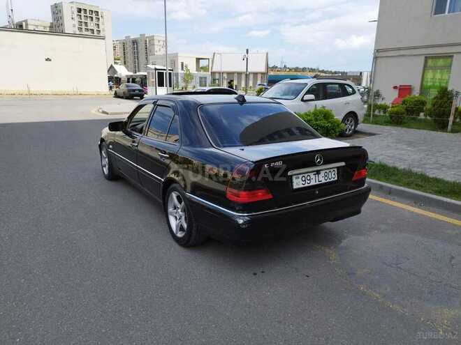 Mercedes C 240 1997, 262,000 km - 2.4 l - Bakı