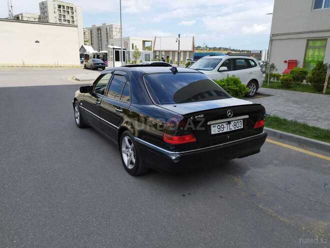 Mercedes C 240 1997, 262,000 km - 2.4 l - Bakı