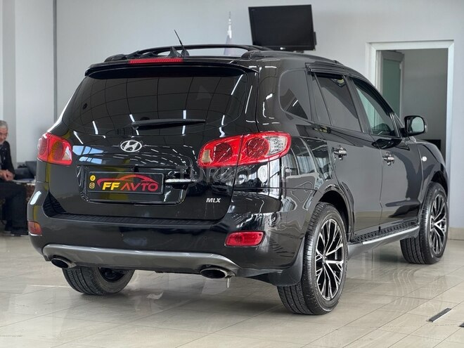 Hyundai Santa Fe-7