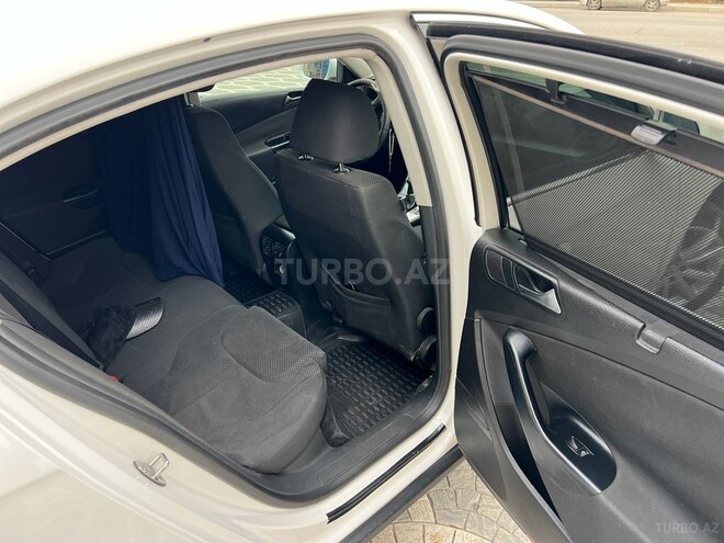 Volkswagen Passat 2008, 220,000 km - 1.8 л - Gəncə