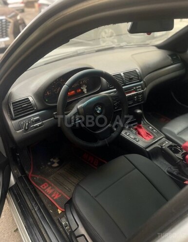 BMW 325 2004, 300,000 km - 2.5 l - Bakı