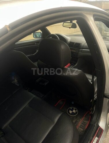 BMW 325 2004, 300,000 km - 2.5 l - Bakı