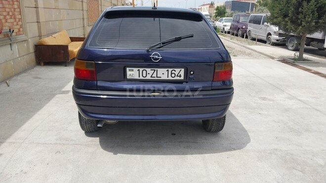 Opel Astra 1996, 320,000 km - 1.6 l - Bakı