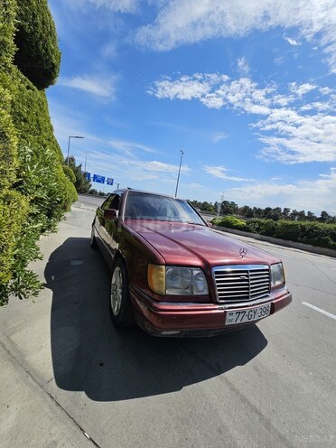 Mercedes E 220 1995, 460,000 km - 2.2 l - Bakı