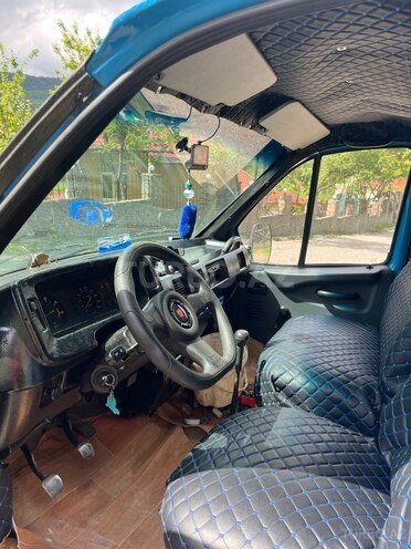 GAZ 33021 1997, 298,120 km - 2.4 l - Quba