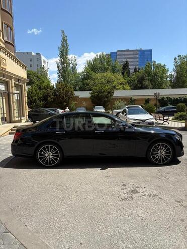 Mercedes E 250 2018, 67,900 km - 2.5 l - Bakı