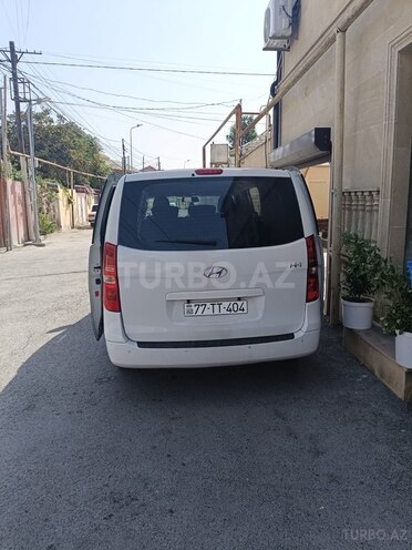 Hyundai H-1 2015, 20,000 km - 2.5 л - Bakı