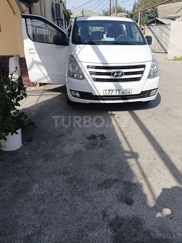 Hyundai H-1 2015, 20,000 km - 2.5 л - Bakı