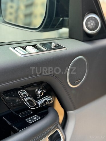 Land Rover Range Rover 2018, 95,000 km - 3.0 л - Bakı