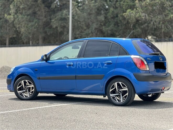 Kia Rio 2005, 222,000 km - 1.4 l - Sumqayıt