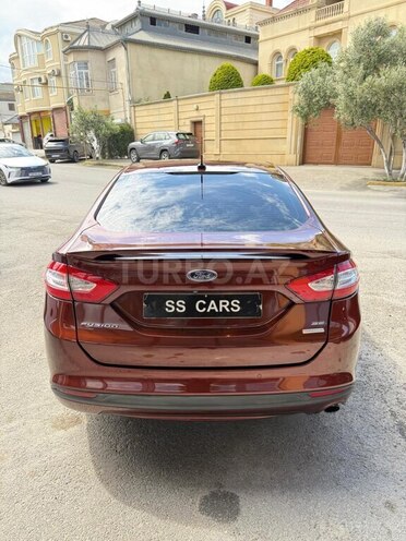 Ford Fusion (North America)-6