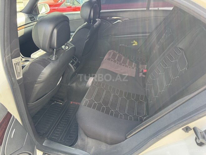 Mercedes E 220 d 2006, 520,000 km - 2.2 l - Bakı