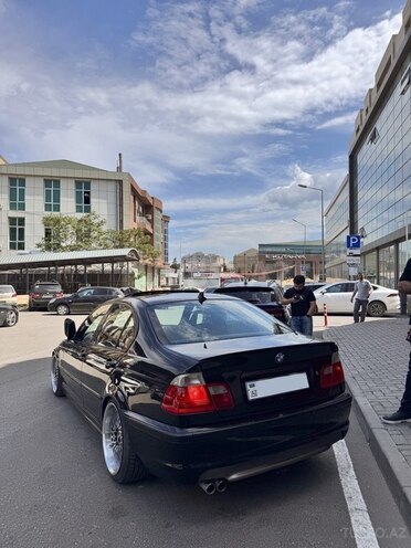 BMW 325 2001, 342,000 km - 2.5 l - Bakı