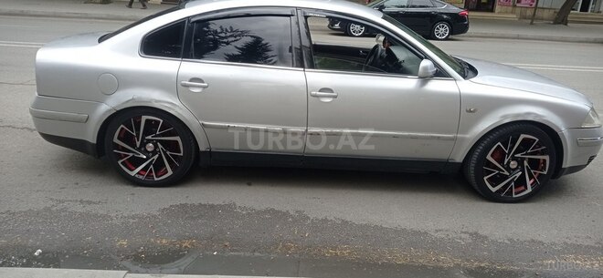 Volkswagen Passat 2023, 260,160 km - 2.0 l - Mingəçevir