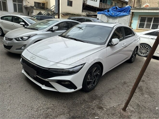 Hyundai Elantra 2024, 5,000 km - 1.6 л - Bakı