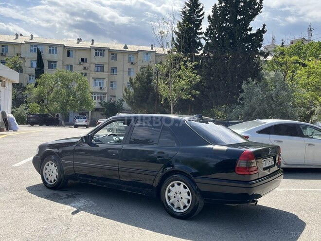 Mercedes C 200 1996, 420,000 km - 2.0 l - Sumqayıt
