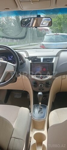 Hyundai Accent 2012, 246,230 km - 1.6 l - Sumqayıt