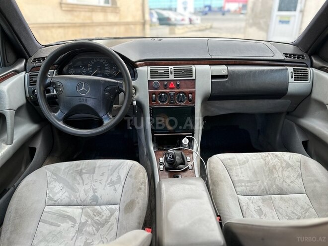 Mercedes 200 1996, 278,000 km - 2.0 l - Bakı