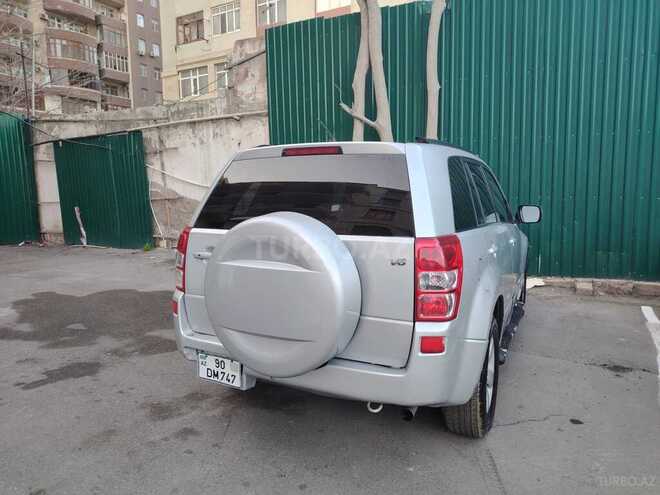 Suzuki Grand Vitara 2006, 225,000 km - 2.7 л - Bakı