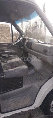 Mercedes Sprinter 212 2000, 271,000 km - 2.5 l - Şirvan