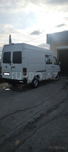 Mercedes Sprinter 212 2000, 271,000 km - 2.5 l - Şirvan