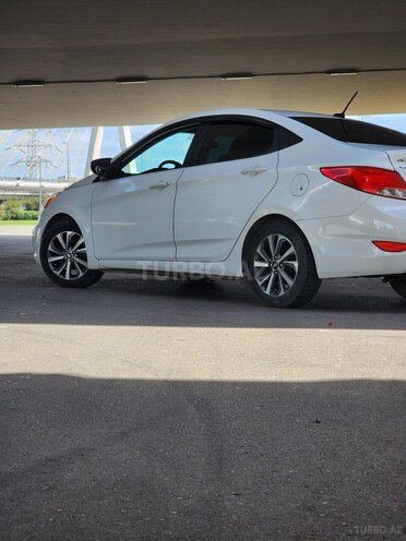 Hyundai Accent 2016, 130,000 km - 1.6 l - Bakı