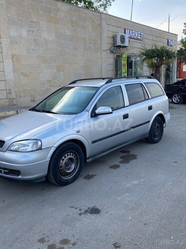 Opel Astra 2000, 200,000 km - 2.0 l - Yevlax