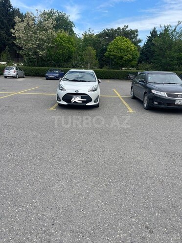 Toyota Aqua 2019, 138,500 km - 1.5 л - Bakı