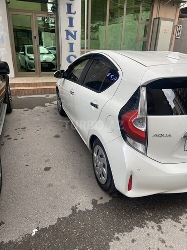 Toyota Aqua 2019, 138,500 km - 1.5 л - Bakı