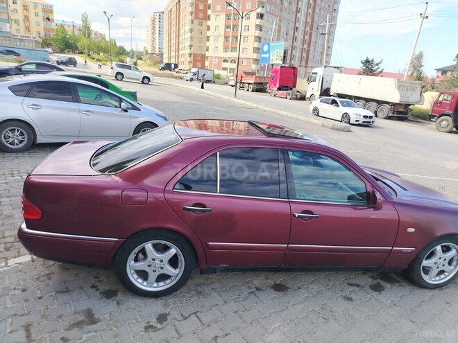 Mercedes E 230 1996, 354,211 km - 2.3 l - Bakı