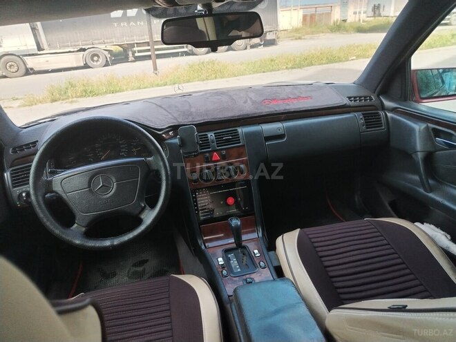 Mercedes E 230 1996, 354,211 km - 2.3 l - Bakı