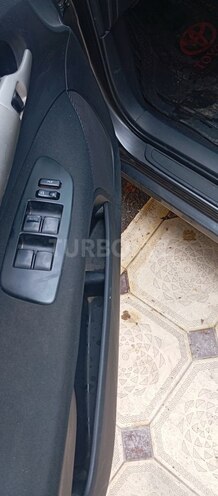 Toyota Auris 2008, 300,000 km - 1.4 l - Gəncə