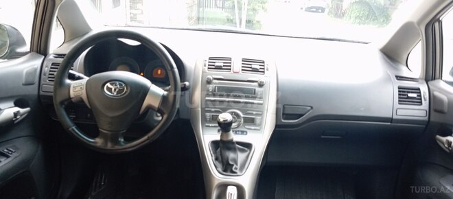 Toyota Auris 2008, 300,000 km - 1.4 l - Gəncə