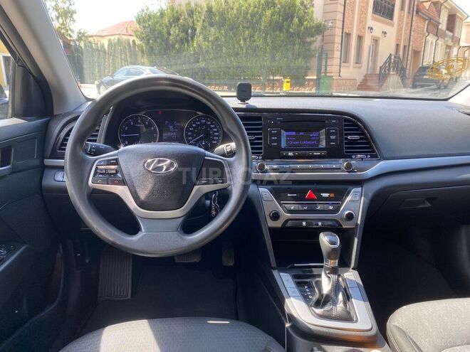 Hyundai Elantra 2016, 150,000 km - 2.0 l - Bakı