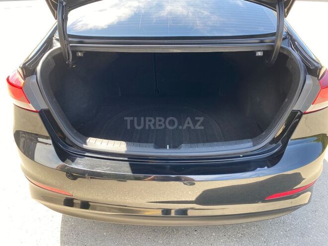 Hyundai Elantra 2016, 150,000 km - 2.0 l - Bakı