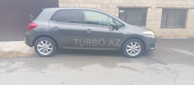 Toyota Auris 2008, 300,000 km - 1.4 l - Gəncə