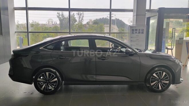 Changan Qiyuan A05 2025, 0 km - 1.5 л - Bakı