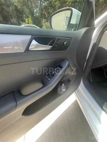 Volkswagen Jetta 2017, 140,000 km - 1.4 l - Bakı