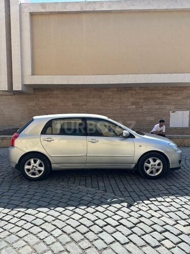 Toyota Corolla 2005, 306,000 km - 1.4 l - Bakı