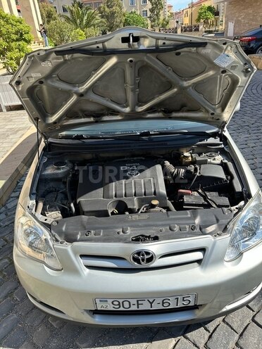 Toyota Corolla 2005, 306,000 km - 1.4 l - Bakı