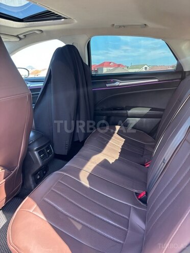 Ford Fusion (North America) 2016, 192,000 km - 2.0 л - Bakı