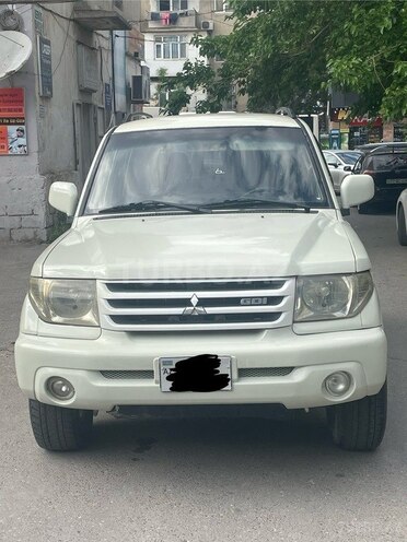 Mitsubishi Pajero io 2001, 282,000 km - 2.0 л - Bakı
