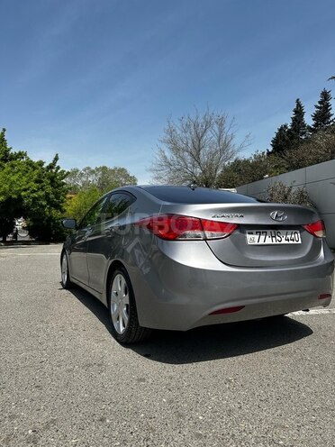 Hyundai Elantra 2011, 280,000 km - 1.8 l - Bakı
