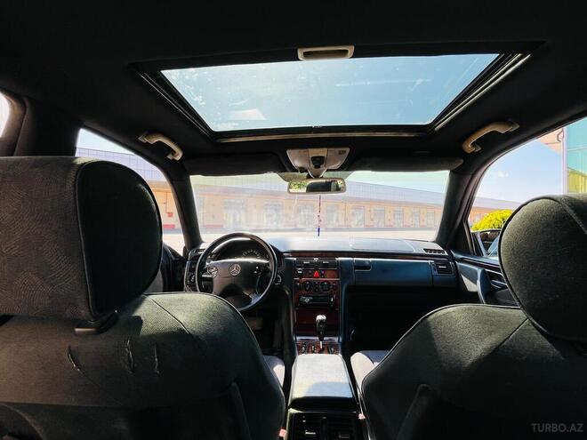 Mercedes E 220 d 1999, 37,000 km - 2.2 l - İmişli