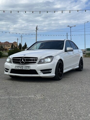 Mercedes C 250 2014, 191,000 km - 2.5 л - Bakı