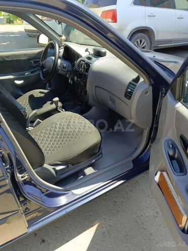 Hyundai Accent 2004, 382,000 km - 1.5 l - Gəncə
