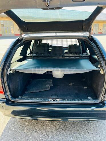 Mercedes E 220 d 1999, 37,000 km - 2.2 l - İmişli