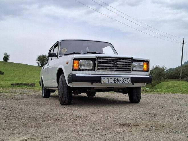 LADA (VAZ) 2107 2010, 28,095 km - 1.6 l - Astara